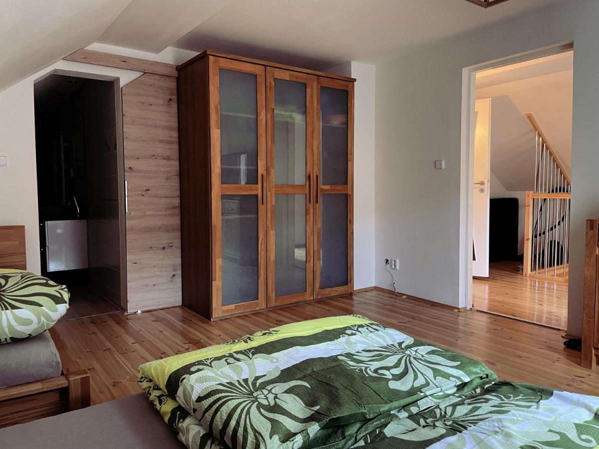 Apartman Nejdek Exteriér fotografie